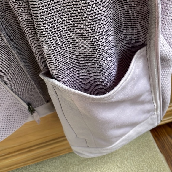 North Face hooded jacket - Picture 6 of 6